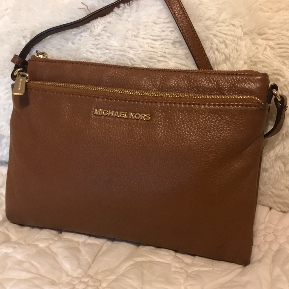 Micheal Kors Adele Double Zip Crossbody